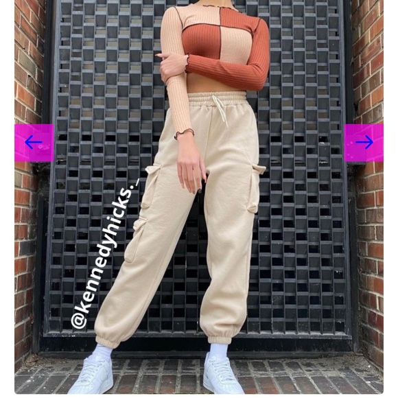 Nude cargo pants - Picture 2 of 3